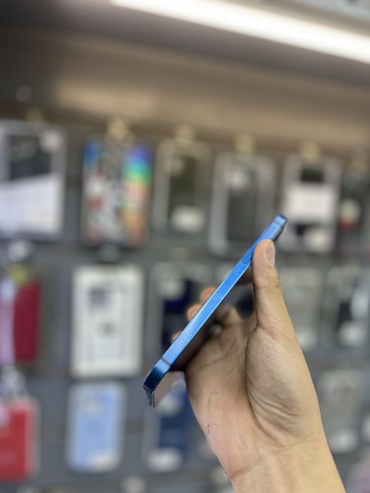 Iphone 12 64gb    .