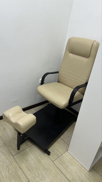 Кресло для педикюра