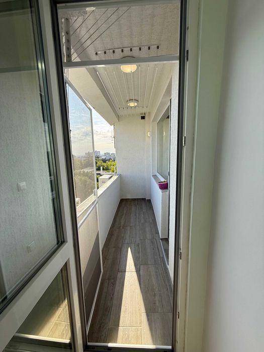 Продава се Тристаен апартамент в Варна, Младост 2 - 67 кв.м за 2590 €/кв.м - Снимка #3