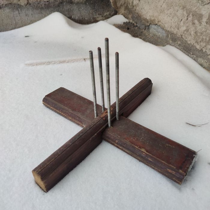 Подставка для елки