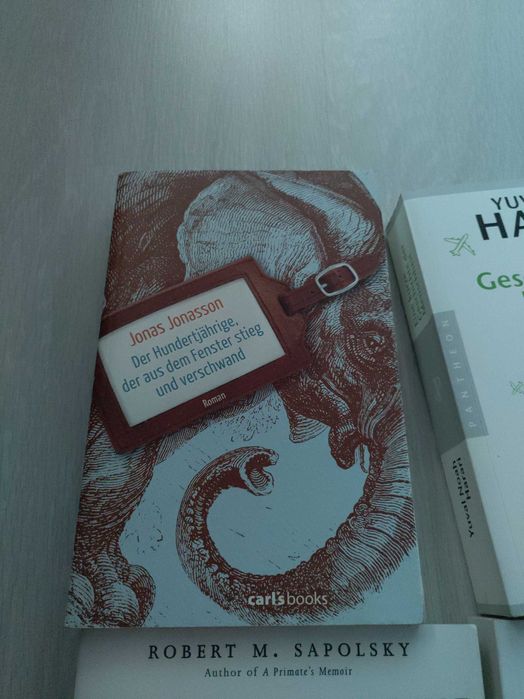 Книги на чужди автори