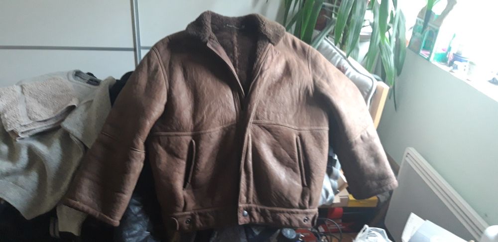 Мъжки кожени якета и палта