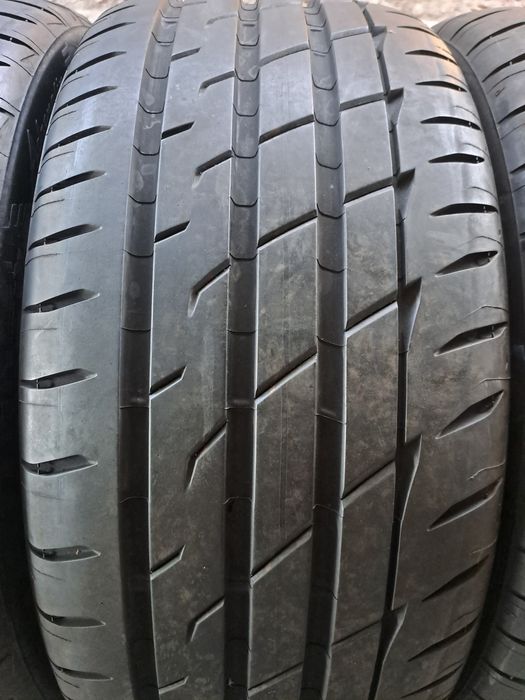 Шины 245 / 35 / 19 размера летние