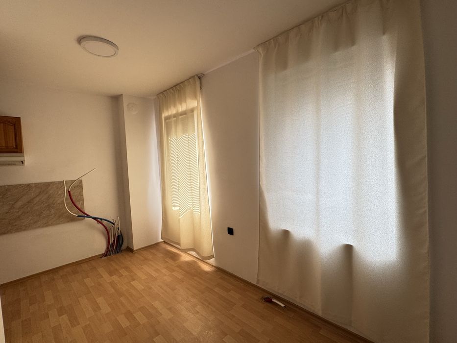 Продава се Двустаен апартамент в Търговище, Вароша - 46 кв.м за 1552 €/кв.м - Снимка #1