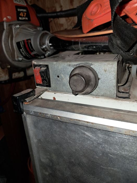 Frigider auto 12v/220v și butan