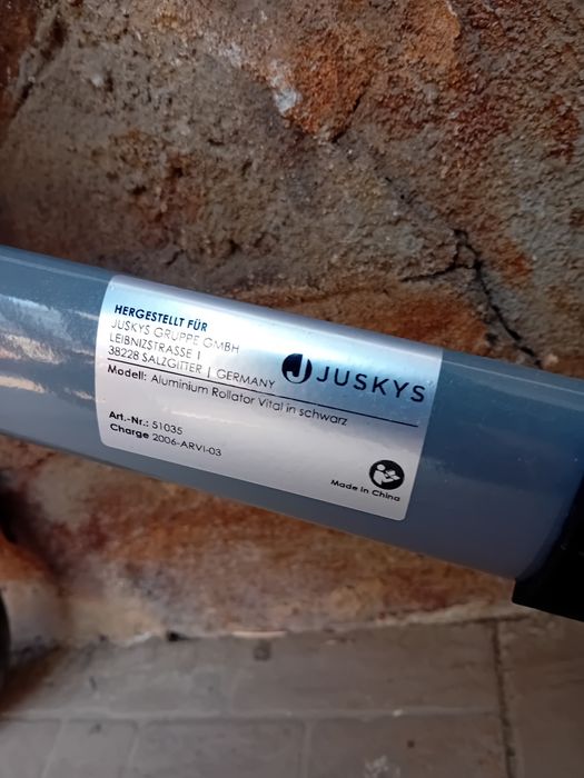 .Rolator pliabil aluminiu Juskys