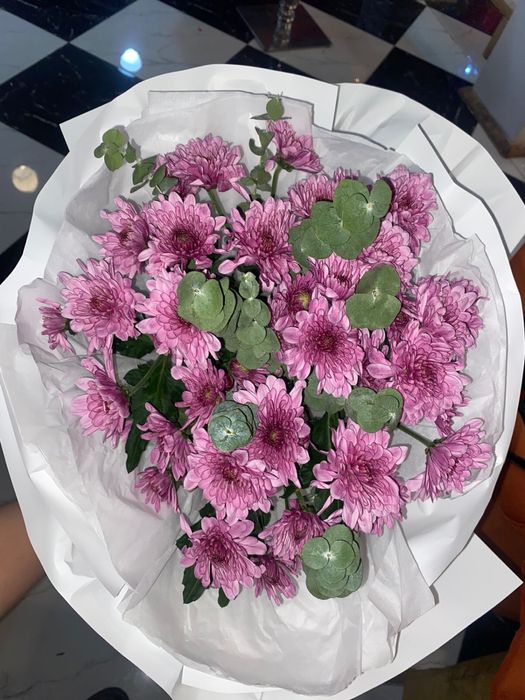 Срочная продажа хризантем