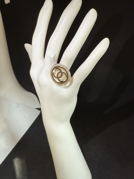 Нов Златен Пръстен 2.98гр 14К