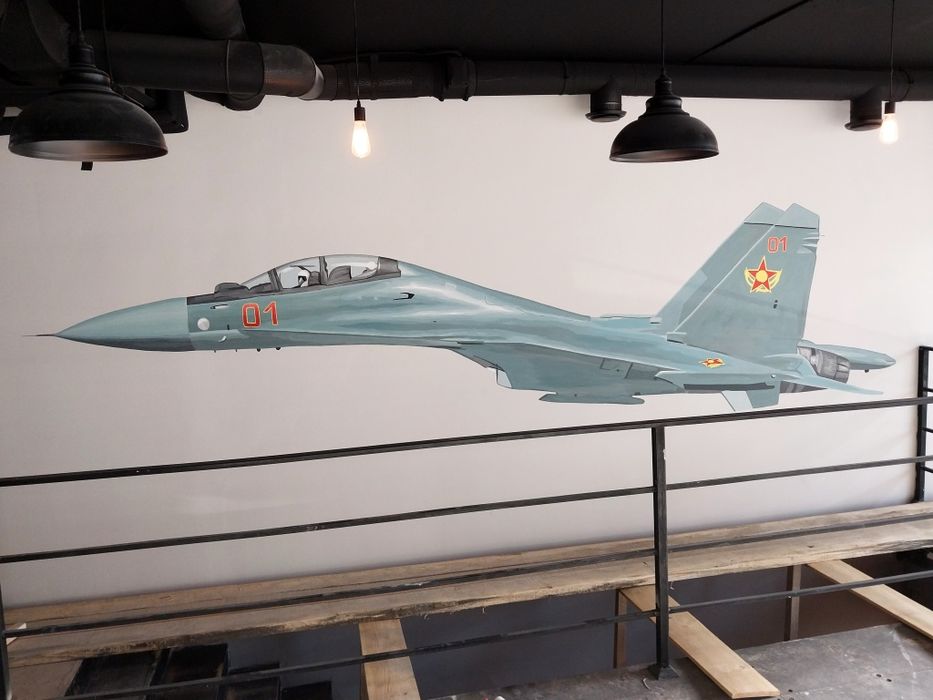 Художник, роспись стен