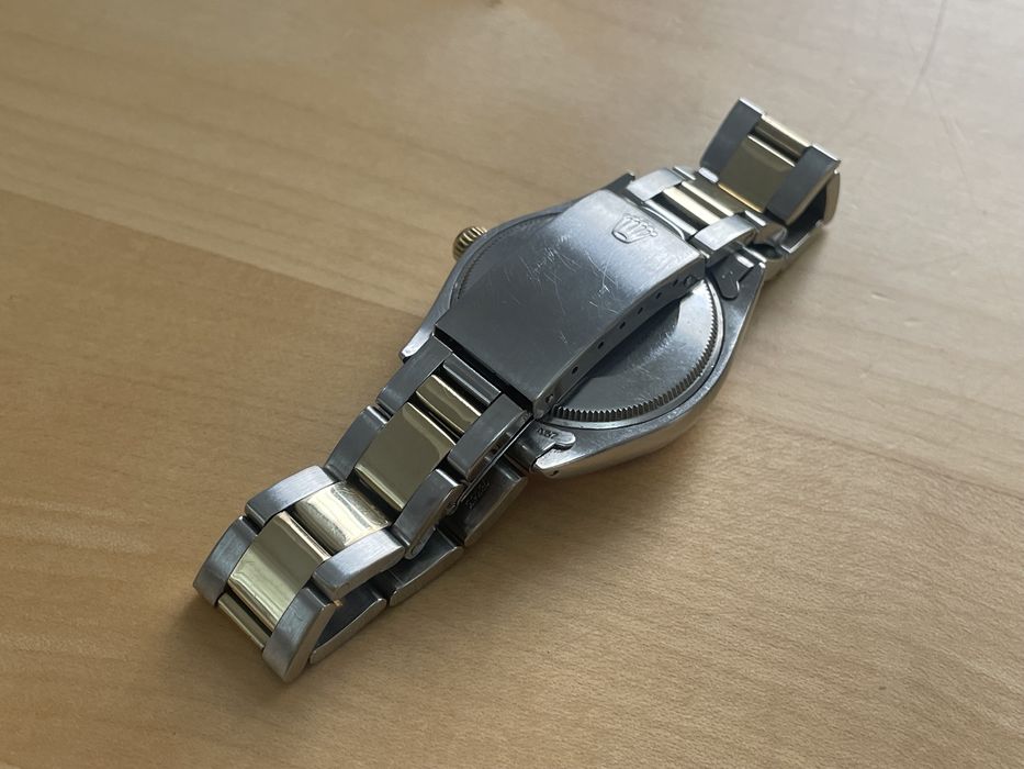 Rolex aur cu otel Oyster Perpetual.