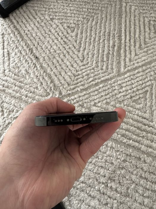 Iphone 14 pro продам