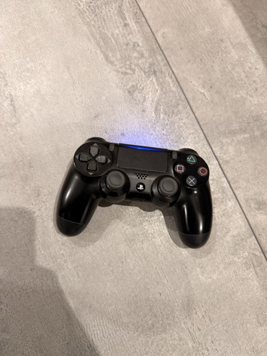 Playstation 4 Slim 500 гб