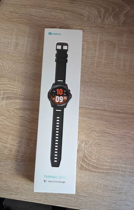 Ticwatch Atlas смарт часовник