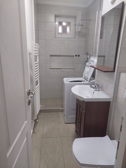 Apartament 2 camere de închiriat