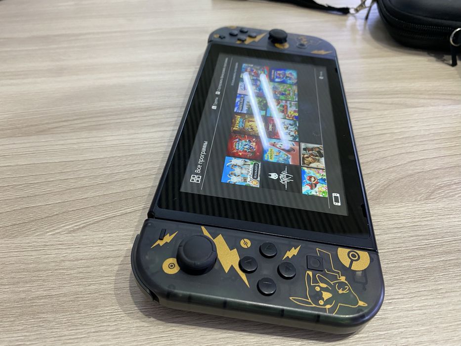 Nintendo switch прошитая +14игры