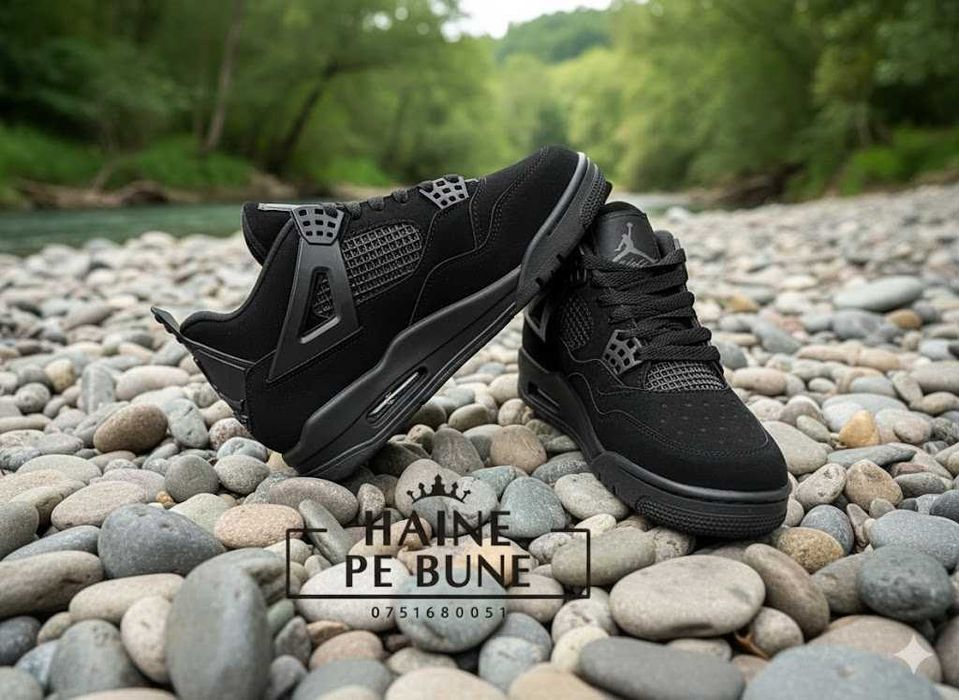 JORDAN 4 Retro Black Cat