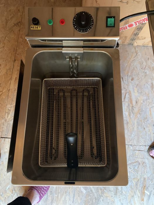 Friteuza electrica profesionala