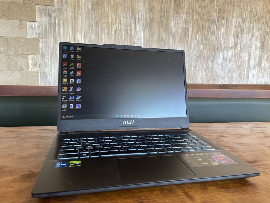 Лаптоп MSI CYBORG 15