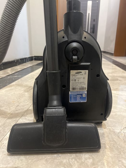 Мощный пылесос Samsung Air Track 1600W