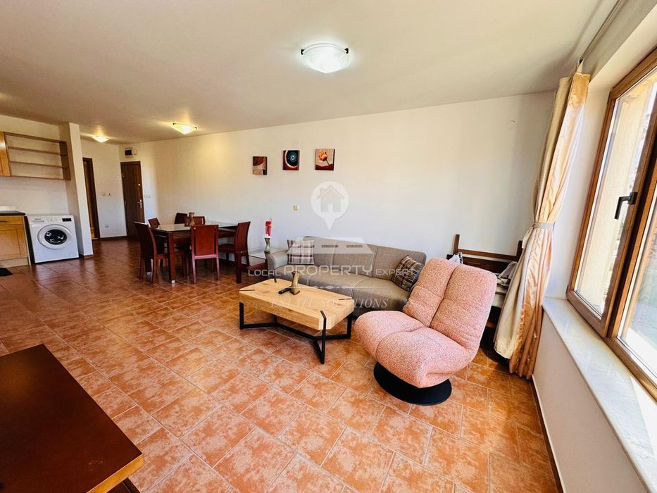 Дава се под наем Тристаен апартамент в Банско - 100 кв.м за 700 € - Снимка #3