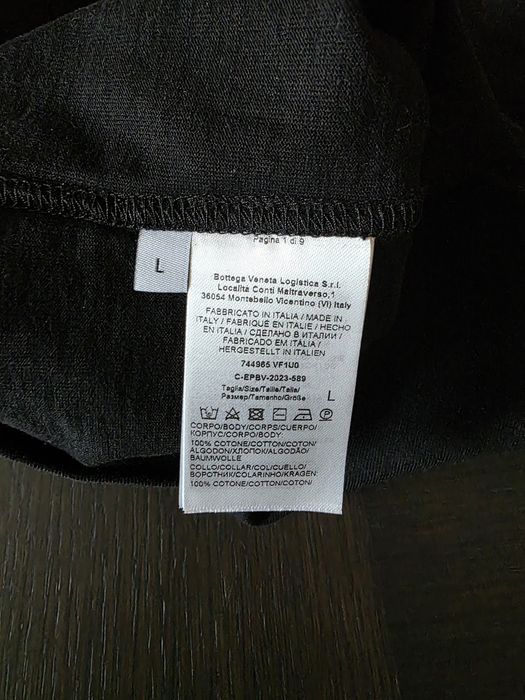 Тениска Bottega Veneta L – нова
Нова тениска Bottega Veneta, размер L