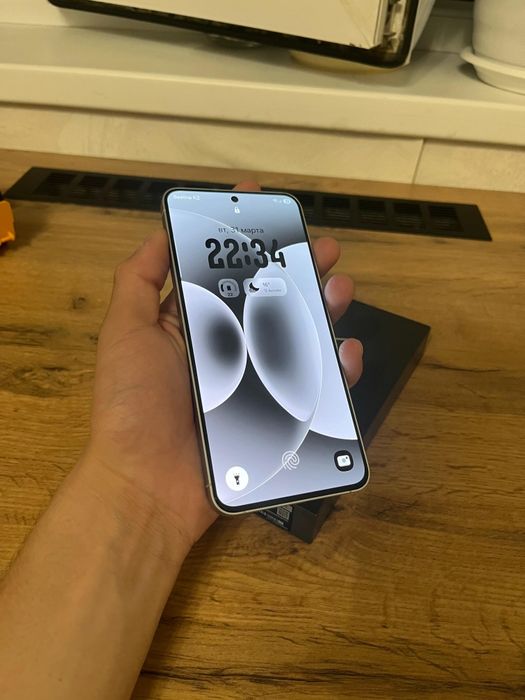 Телефон Samsung s25fe