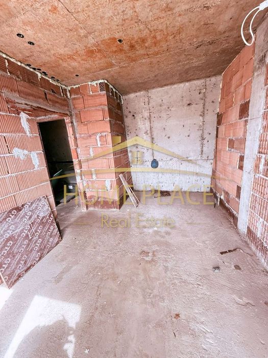 Продава се Мезонет в Варна, Център - 144 кв.м за 3237 €/кв.м - Снимка #2