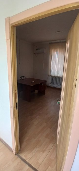 Ofis uchun joy ijaraga beriladi