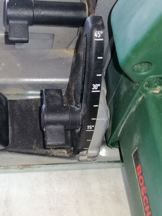 Ръчен циркуляр Bosch PKS 66