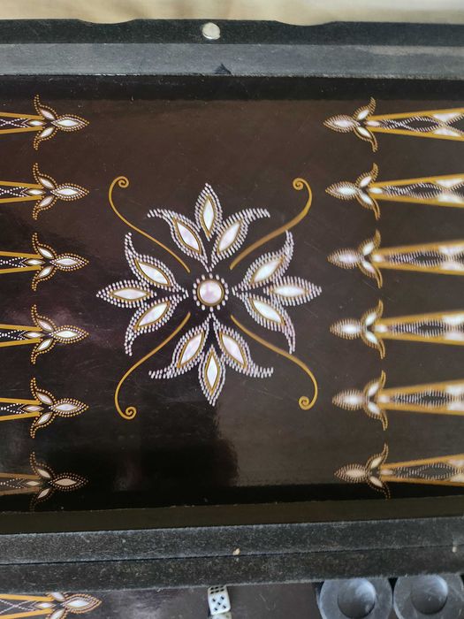 шах и табла - голям 49х47,3 см к-т фигури/пулове и шах-тефтер