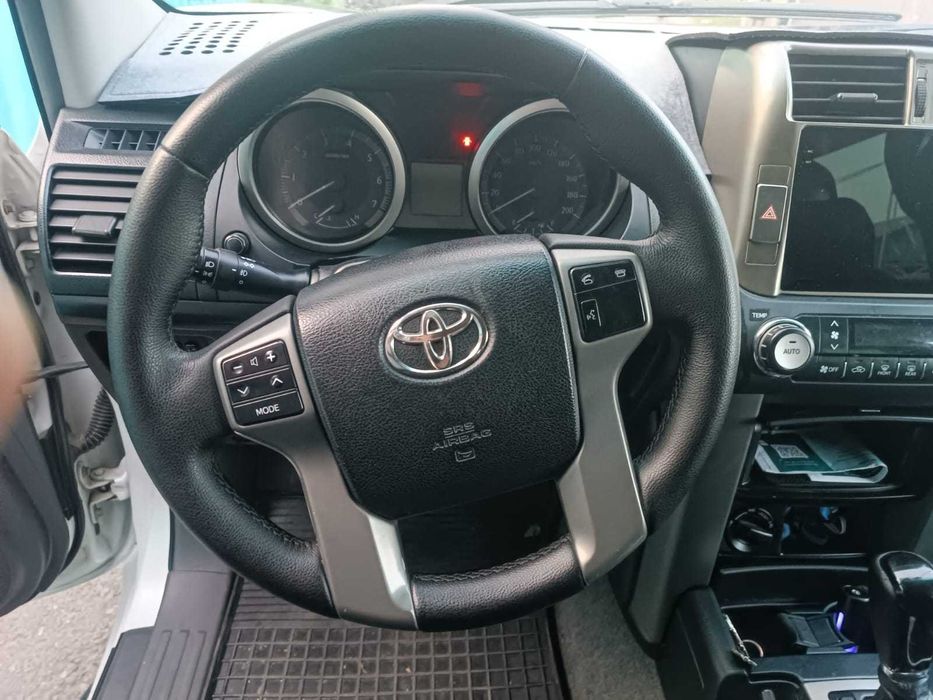 Руль на Тойота Прадо 150