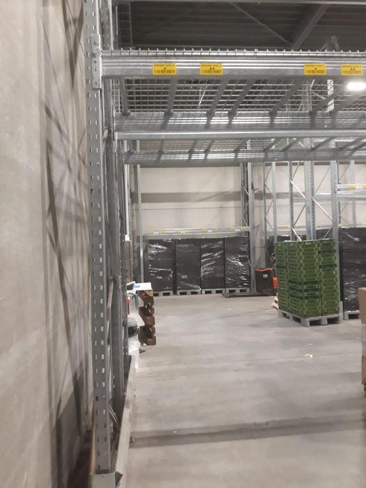 Vă rafturi metalice profesionale reglabile lichidare de stoc la super