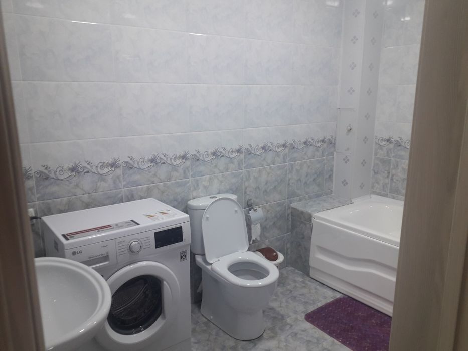 Ижарага берилади Новастройка 2-хоналик 550 у.е Паркентский бозор карш