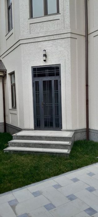 Продается 5ком.новый дом на 4,5 сот.Бектемирский р-он женный кирпич