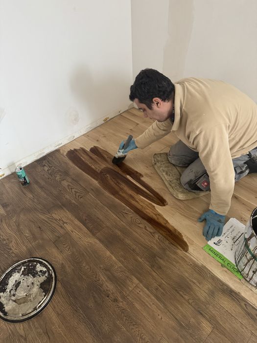 Parchet raschetare scara reconditionare lemn dusumea slefuire renovare
