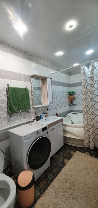 Продам 4-х комнатную квартиру