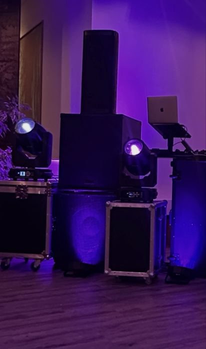Sistem sunet activ ( boxe active )  : 2 boxe solton aart 88a +4 subwooferi fun generation 15 inch + procesor sunet  digital das electronics 26