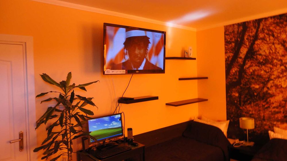 Студио 30 евро (за цялото студио) център до автогара "Юг"