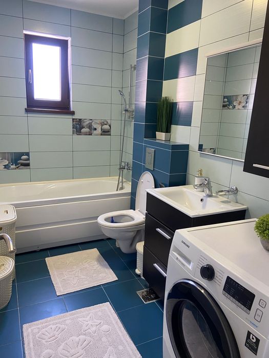 Închiriez apartament 2 camere/prima închiriere/bloc nou