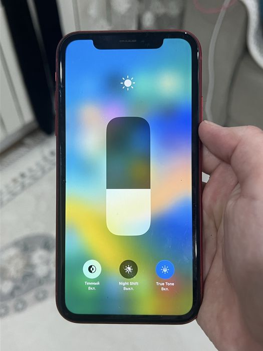 iPhone xr 64gb продаю