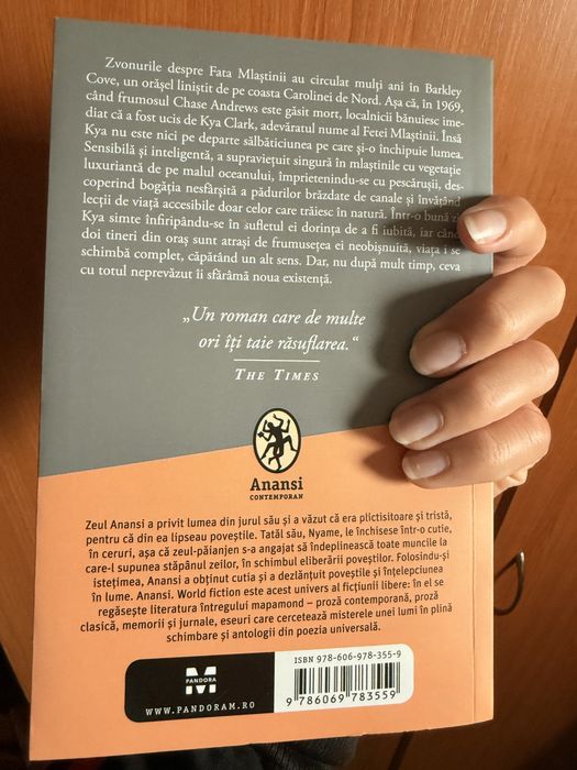 Romanul “Acolo unde canta racii”