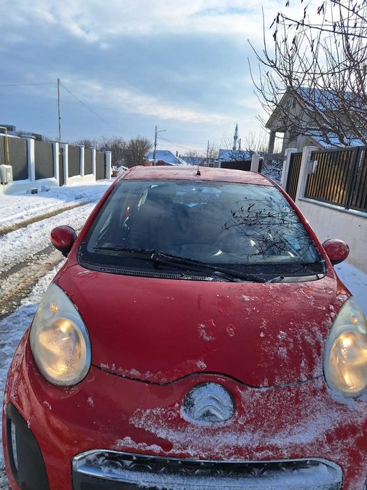 Citroen C1  benzina 69.000 km 2014 :3700 Euro Unic proprietar
