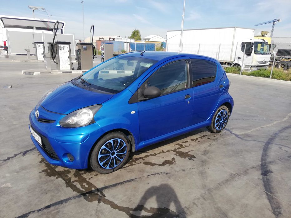 Vând auto Toyota Aygo
