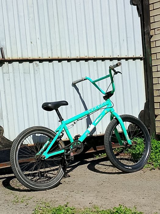 BMX новый красивый