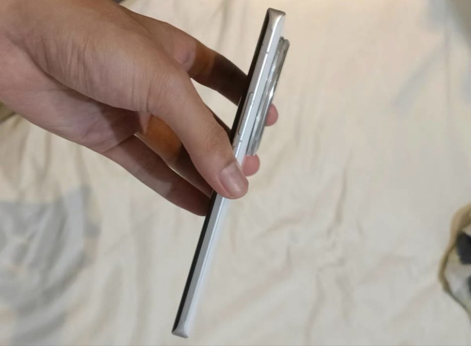 vivo X100 Ultra 16/512