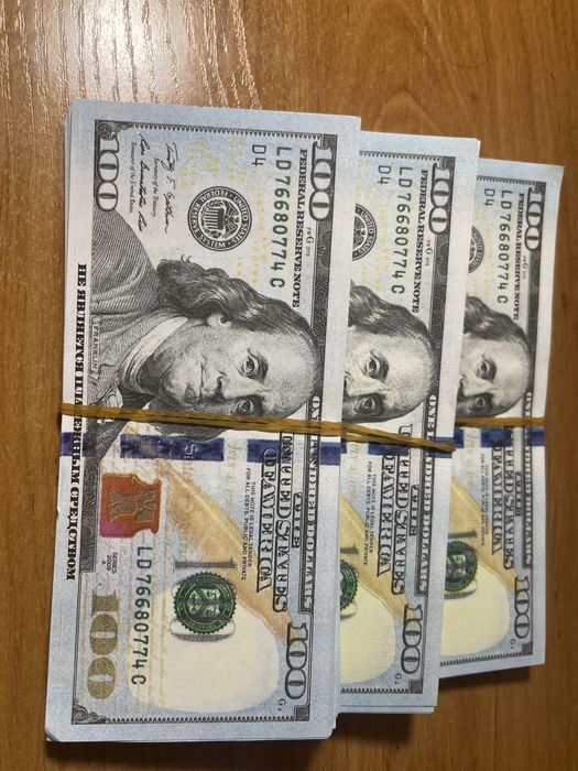 Фейковые доллары
