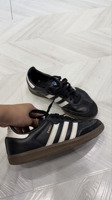 Продаются Adidas Samba