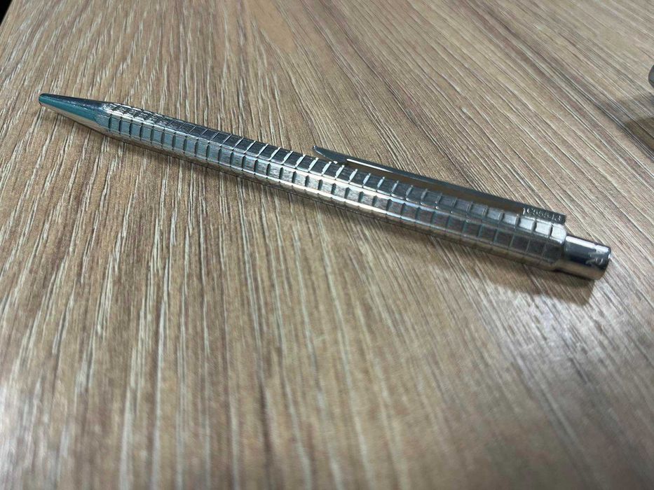 Химикалка Caran D'ache