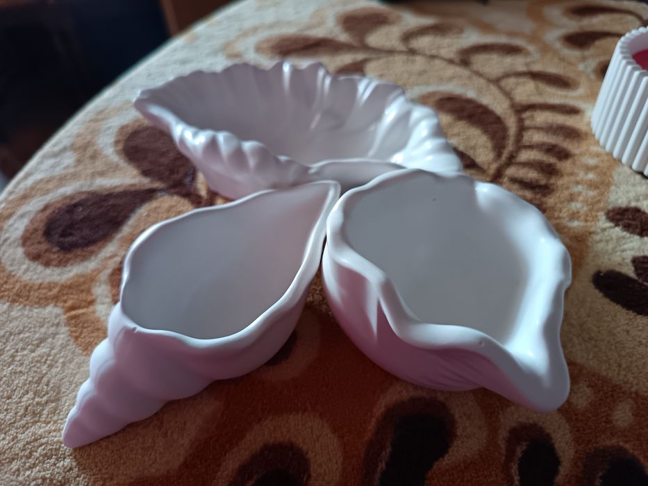 Ароматни свещи и декорация