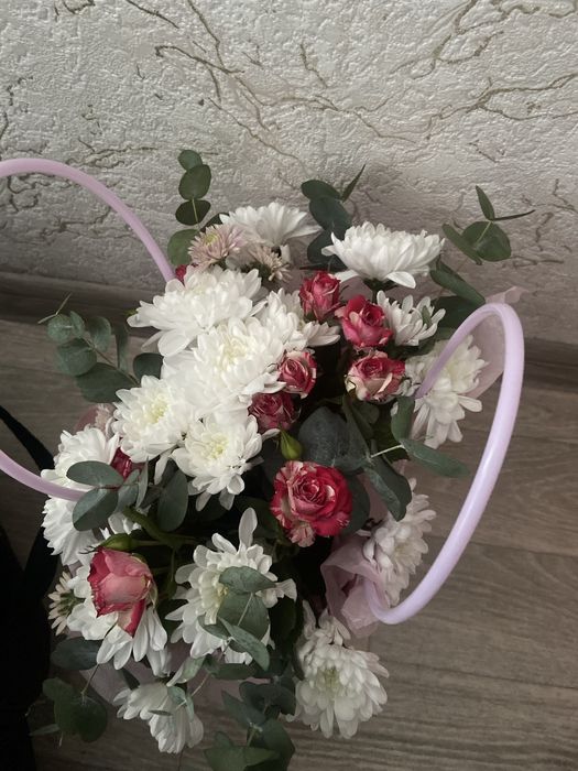 Продаю цветы, цена — 5000 ₸